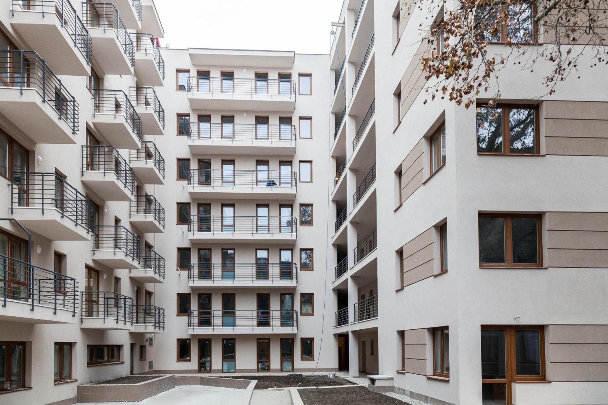 Mono Residence With Free Parking *
